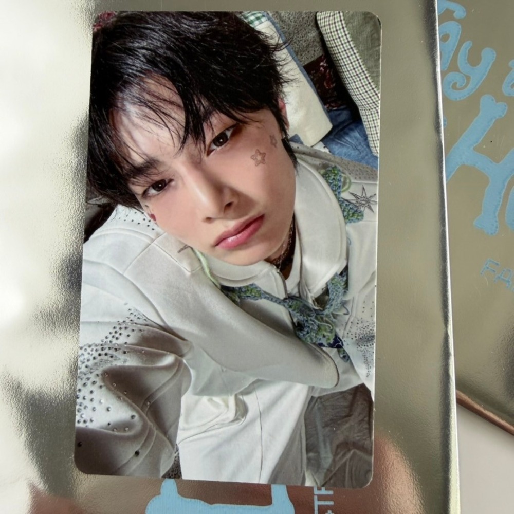 Stray Kids I.N. 6th Fan Meeting Stay In Our Little House POB Photocard
